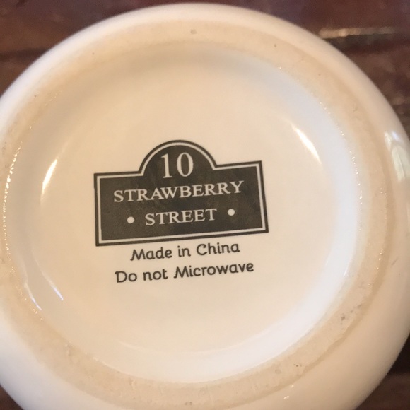 Let’s Get Lost Mug - Picture 8 of 10